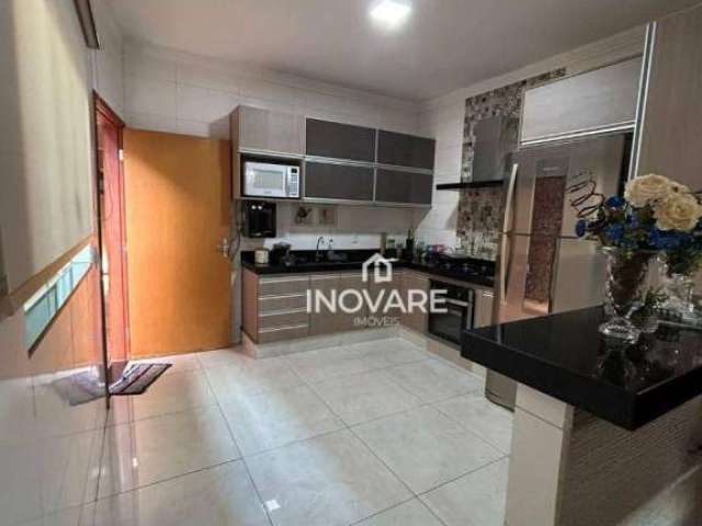 Casa com 3 dormitórios à venda, 240 m² por R$ 670.000,00 - Jardim Morumbi - Itumbiara/GO