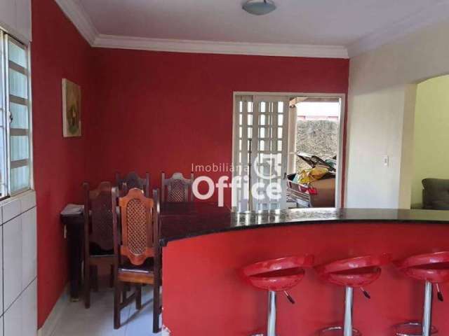 Casa com 3 dormitórios à venda, 118 m² por R$ 260.000,00 - Jardim dos Ipês - Anápolis/GO