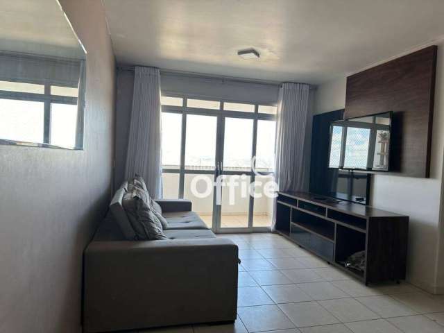 Apartamento com 3 dormitórios à venda, 96 m² por R$ 450.000,00 - Vila Santa Isabel - Anápolis/GO