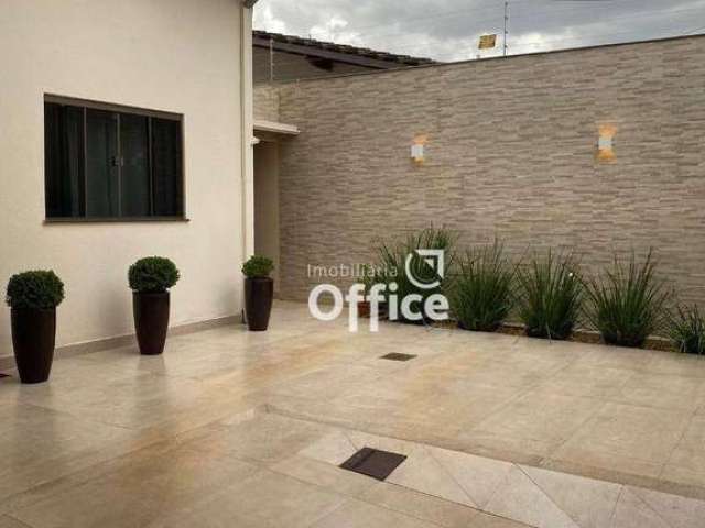 Casa com 3 dormitórios à venda, 155 m² por R$ 560.000,00 - Jibran El Hadj - Anápolis/GO