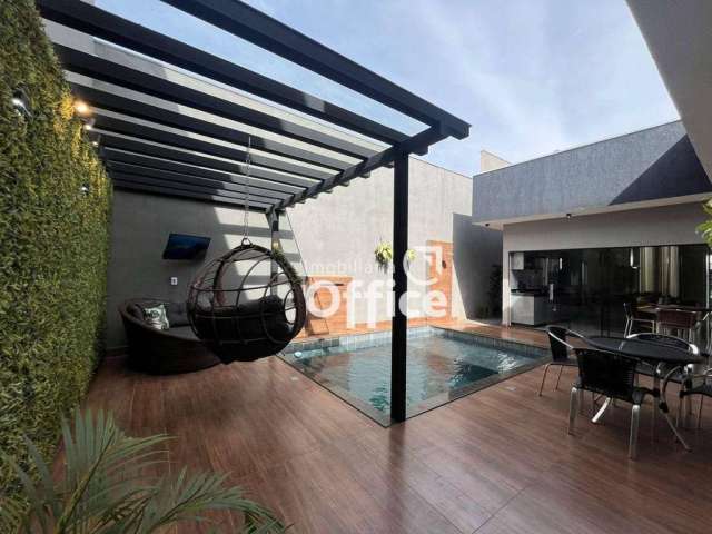 Casa com 3 dormitórios à venda, 165 m² por R$ 990.000,00 - Flor do Cerrado - Anápolis/GO