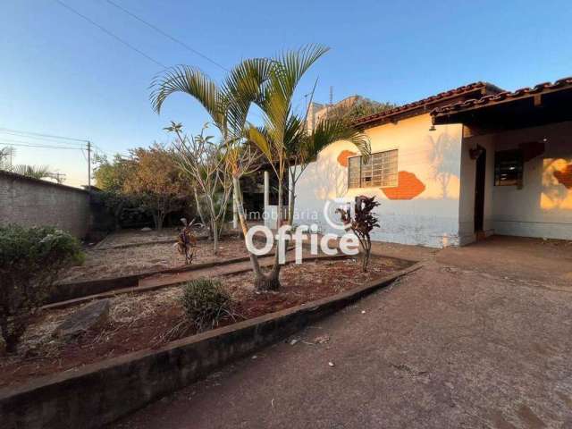 Casa com quintal à venda, 139 m² por R$ 450.000 - Vila Góis - Anápolis/GO