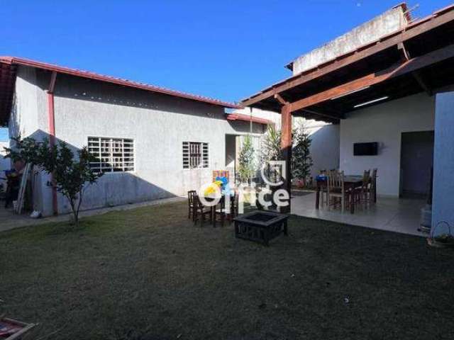 Casa com 3 dormitórios à venda, 150 m² por R$ 400.000,00 - Residencial Araguaia - Anápolis/GO