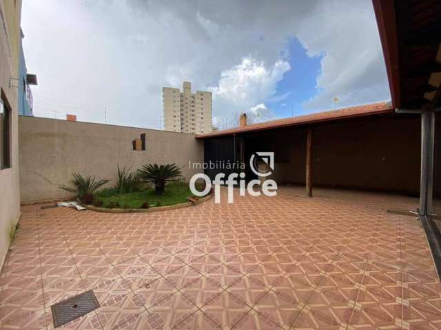 Casa com 4 quartos à venda, 294 m² por R$ 900.000 - Maracanã - Anápolis/GO