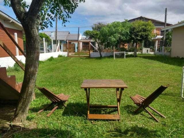 Casa 2 Dormitórios à venda no Bairro Zona Norte - 1 vaga de garagem