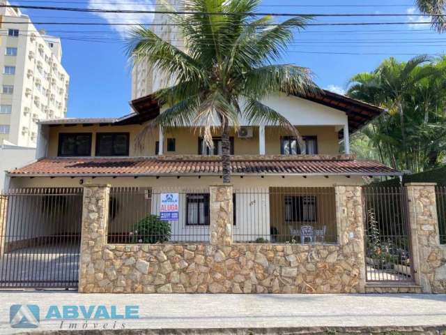 Casa com 4 quartos para alugar na Rua Alma Haskel, Vila Nova, Blumenau, 319 m2 por R$ 6.000