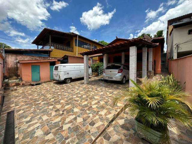 Casa para venda com 239 metros quadrados com 4 quartos em Céu Azul - Belo Horizonte - MG