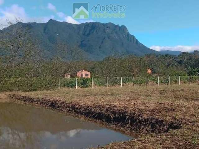 Terreno plano 5.120 metros em Morretes na Ponte Alta  já com lago e todo cercado  com tela e portão