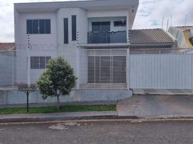 VENDA | Sobrado, com 3 dormitórios em Jardim Novo Oásis, Maringá