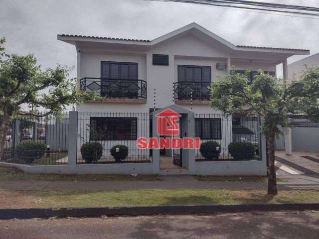 Sobrado com 4 dormitórios para alugar, 261 m² por R$ 4.000,00/mês - Jardim Bela Vista - Maringá/PR