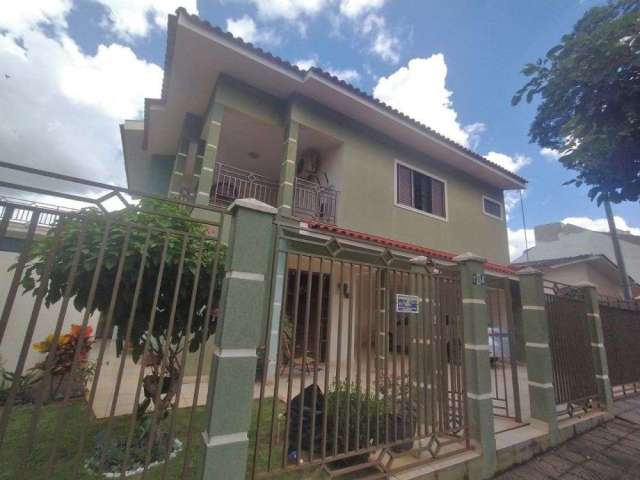 VENDA | Sobrado, com 4 dormitórios em Vila Morangueira, Maringá
