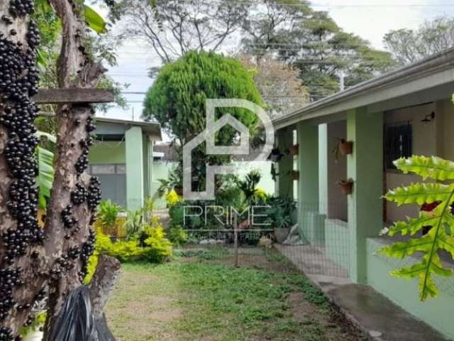 Casa a venda na vila jabuticabeiras com dois lotes, 4 dormitórios (1 suíte)