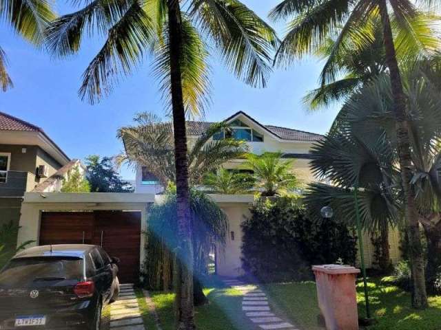 Casa à venda na Barra com elevador