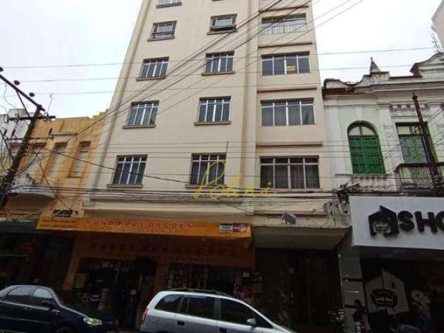 Apartamento com 3 quartos para alugar, 97 m² por R$ 1.860/mês - Centro - Juiz de Fora/MG