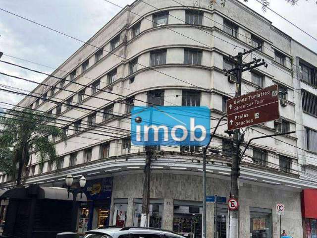 Prédio Comercial 3000 m²  por R$ 5.000.000 ou aluguel por R$ 0/mês - Centro - Santos/SP