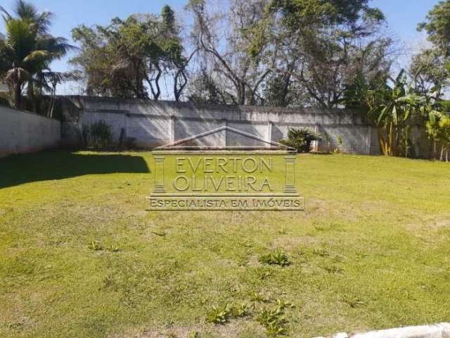 Terreno em condomínio fechado à venda no Jardim Santa Maria, Jacareí  por R$ 550.000