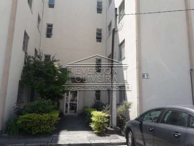 Apartamento com 2 quartos à venda no Jardim Flórida, Jacareí  por R$ 180.000