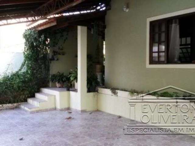 Casa com 3 quartos à venda no Jardim Siesta, Jacareí , 250 m2 por R$ 700.000