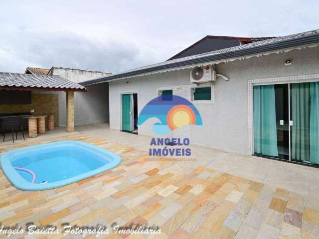 Casa com 3 dormitórios à venda, 170 m² por R$ 650.000,00 - Balneário Três Marias - Peruíbe/SP