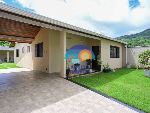 Casa a 200 metros do mar com 2 dormitórios à venda, 155 m² por R$ 680.000 - Jd Guarau - Peruíbe/SP