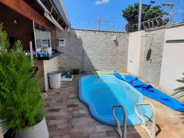 Casa à venda, 4 quartos, 2 suítes, 3 vagas, MARAVILHA - Uberlândia/MG