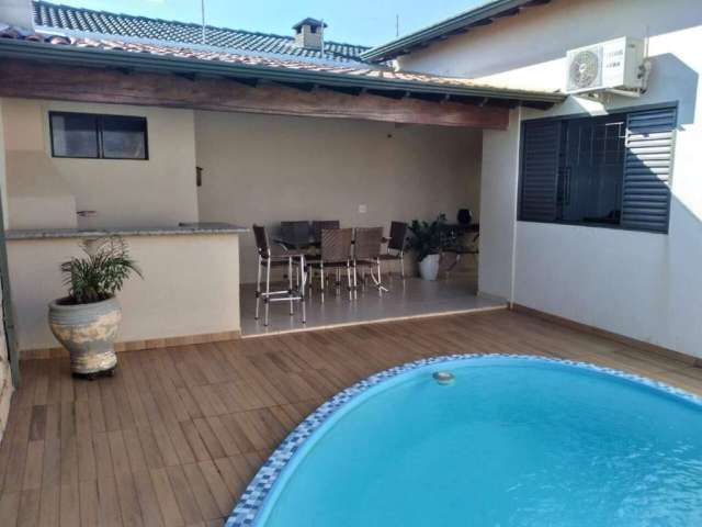 Casa à venda, 3 quartos, 1 suíte, 2 vagas, SANTA LUZIA - Uberlândia/MG