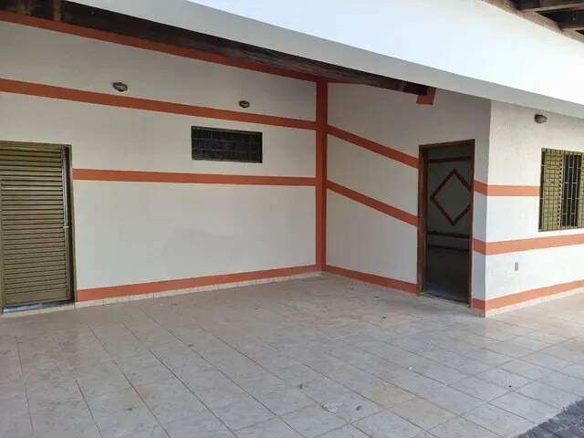 Casa à venda, 3 quartos, 1 suíte, Segismundo Pereira - Uberlândia/MG