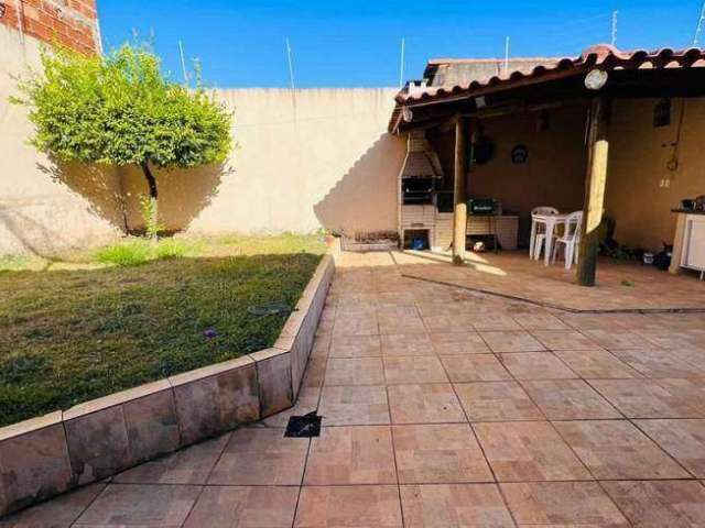 Casa à venda, 3 quartos, 1 suíte, 2 vagas, NOVA UBERLANDIA - Uberlândia/MG