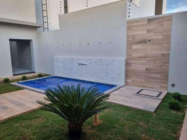 Casa à venda, 3 quartos, 3 suítes, 4 vagas, GRAND VILLE - Uberlândia/MG