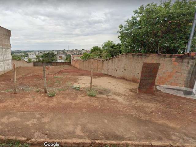 Oportunidade Rara: Terreno de 500 m² no Desejado Bairro Cidade Jardim