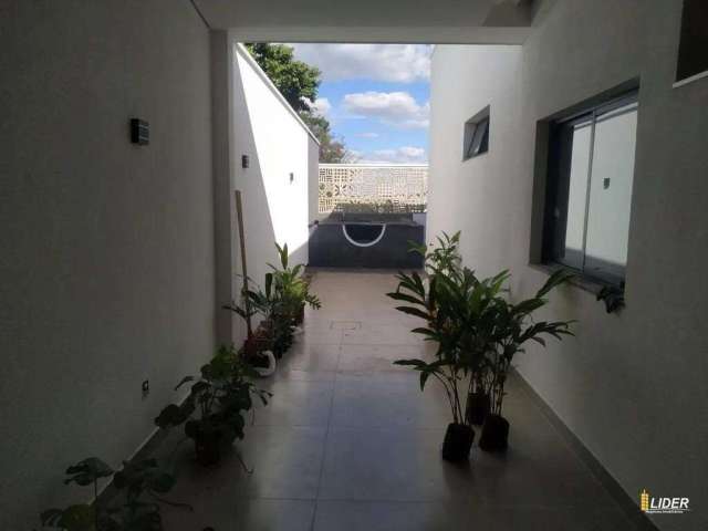 Casa à venda, 3 quartos, 2 suítes, 2 vagas, CIDADE JARDIM - Uberlândia/MG