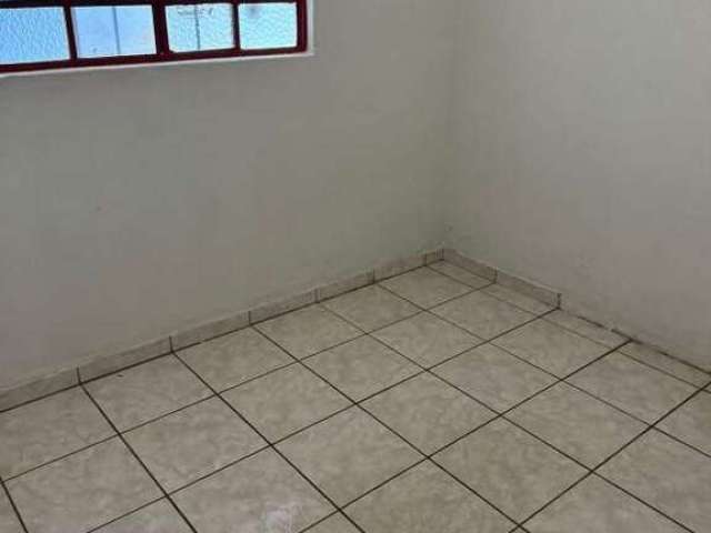 Cômodo Comercial com Residência Completa no bairro Dona Zulmira