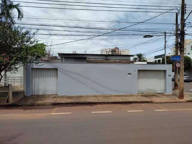 Casa à venda, 2 quartos, COPACABANA - Uberlândia/MG