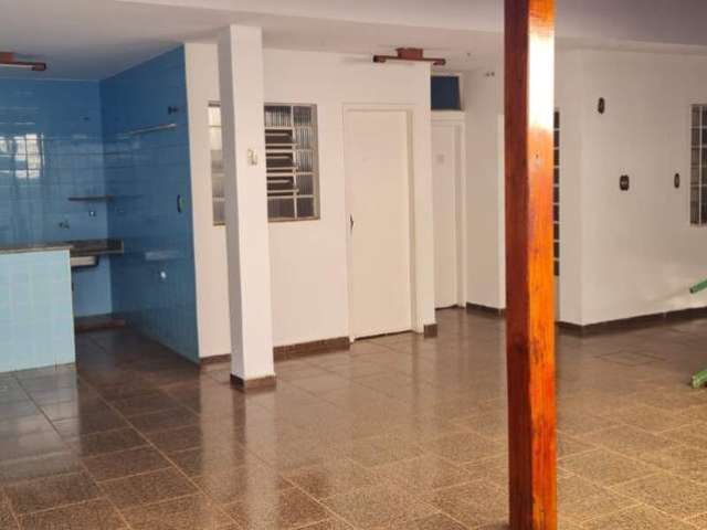 Casa à venda, 3 quartos, 1 suíte, MARTINS - Uberlândia/MG