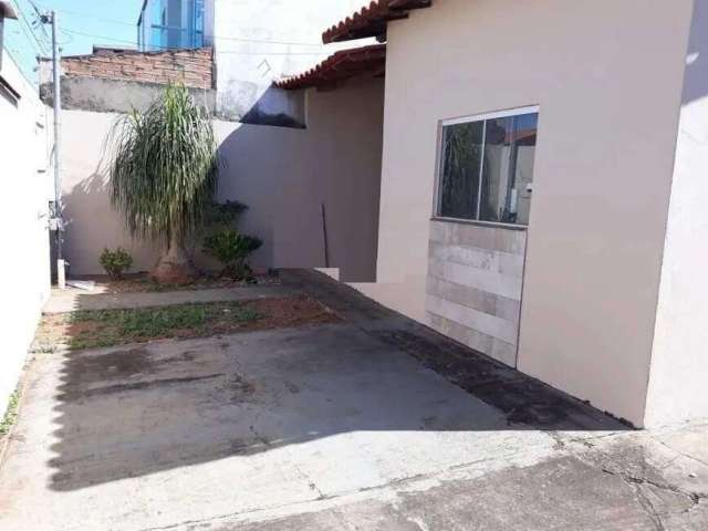 Casa à venda, 2 quartos, 3 vagas, JARDIM EUROPA - Uberlândia/MG