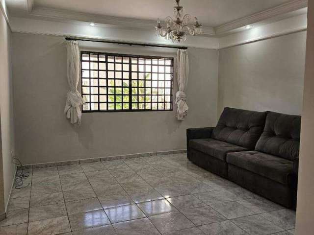 Casa à venda, 3 quartos, 1 suíte, 4 vagas, CIDADE JARDIM - Uberlândia/MG