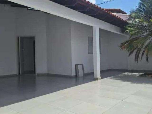 Casa à venda, 3 quartos, 1 suíte, 4 vagas, CIDADE JARDIM - Uberlândia/MG