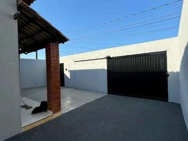 Casa à venda, 3 quartos, 1 suíte, 5 vagas, JARDIM IPANEMA - Uberlândia/MG