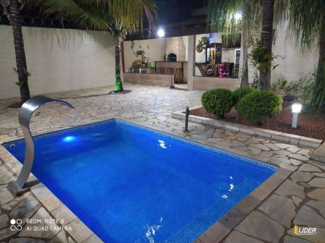 Casa à venda, 3 quartos, 1 suíte, 2 vagas, Santa Mônica - Uberlândia/MG