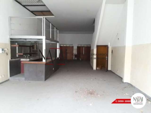 Vendo excelente Prédio Comercial 03 pavimentos Praça Tiradentes-RJ.