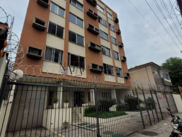 Vendo excelente apartamento 75m 02 quartos em Vila Isabel-Teodoro da Silva