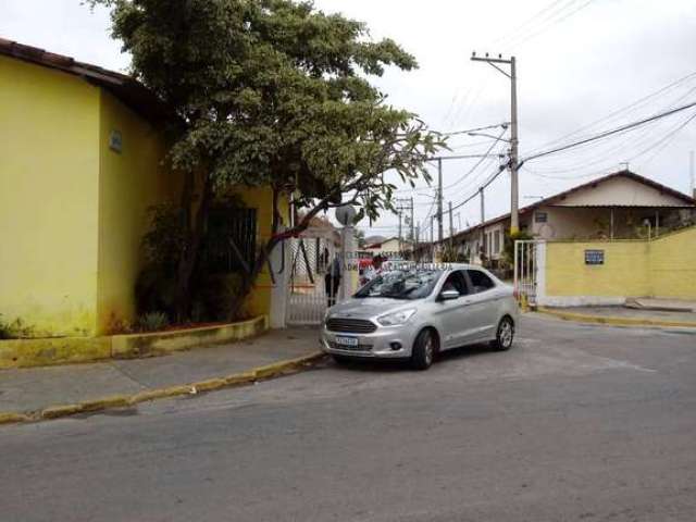 Vendo excelente casa 02 quartos Estrada Olegário Dias-Centro Queimados Rj.