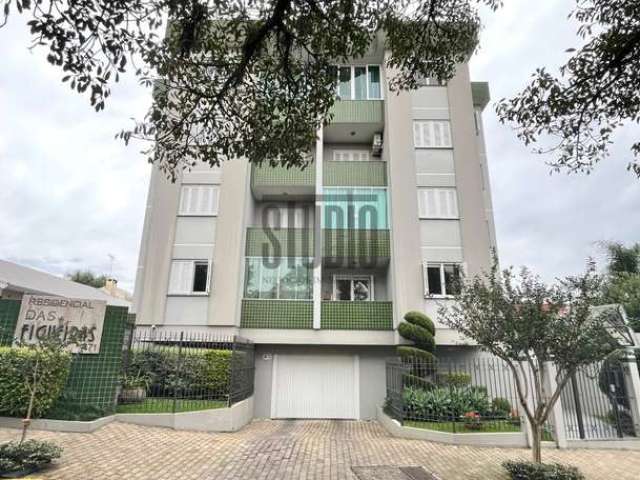 Apartamento cobertura duplex no Centro - Carlos Barbosa/RS com 150m², 4 dormitórios, 1 suíte e 2 banheiros.