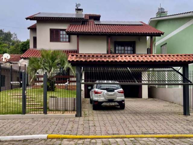 Casa à Venda em Carlos Barbosa no bairro Ponte Sêca - 4 Dormitórios, 01 suite, piscina