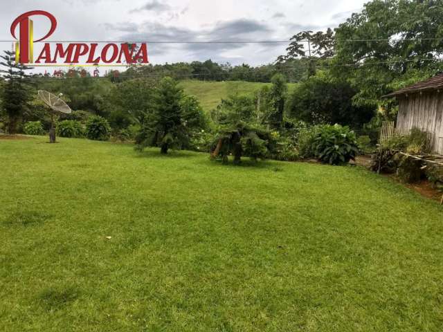 Chácara / sítio com 3 quartos à venda na Vila Itoupava, Blumenau  por R$ 650.000