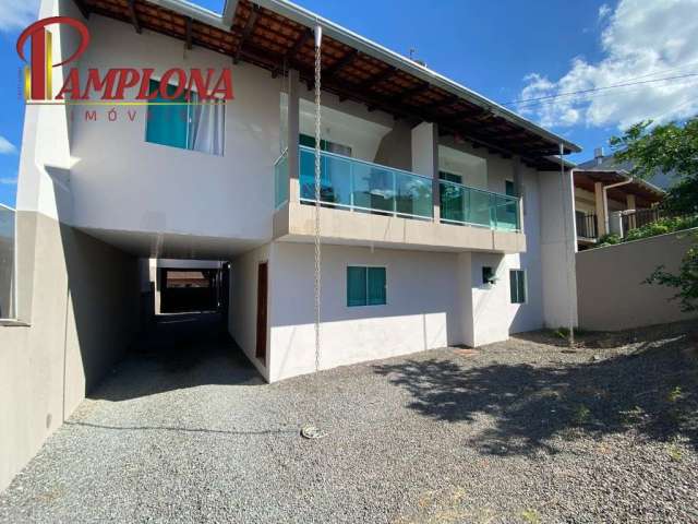 Apartamento com 2 quartos para alugar no Fortaleza Alta, Blumenau  por R$ 1.000