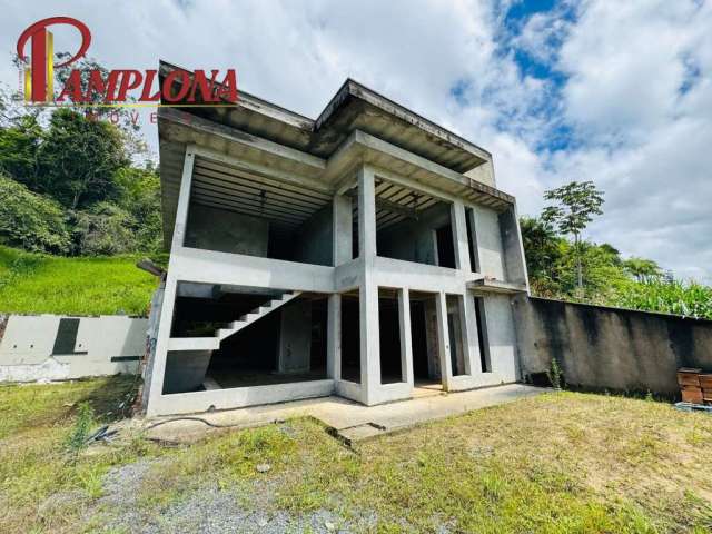 Casa com 4 quartos à venda no Belchior Central, Gaspar  por R$ 900.000