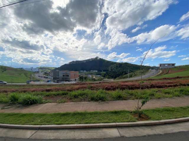 Terreno em condomínio fechado à venda na Avenida Deusdedith Salgado, Salvaterra, Juiz de Fora, 300 m2 por R$ 420.000