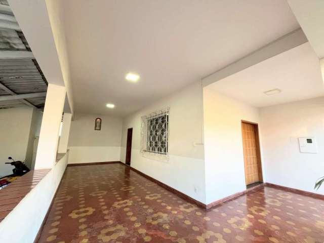 Casa com 3 quartos à venda na Rua Américo Lobo, Manoel Honório, Juiz de Fora, 160 m2 por R$ 720.000