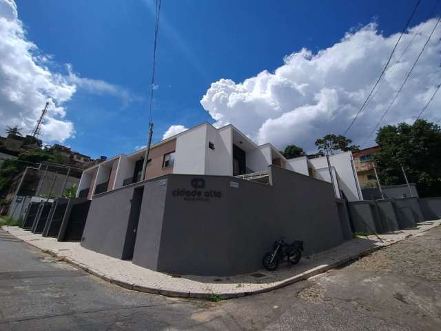 Casa com 3 quartos à venda na Rua Engenheiro Leger Palmer, São Pedro, Juiz de Fora, 84 m2 por R$ 470.000